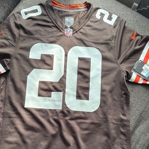 Nike Brown and White Men's Jersey